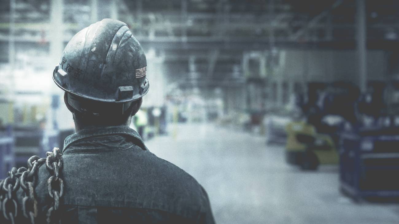 Factory worker at a Milwaukee manufacturing facility. NJT Automation extends the life of industrial equipment